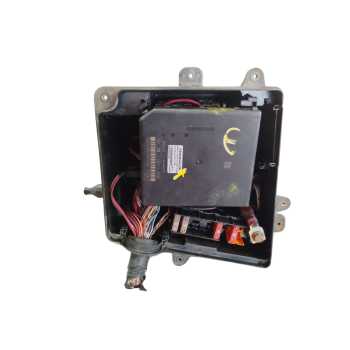 CAJA FUSIBLES DELANTERA 284B69681R 284B69681R R2591411095