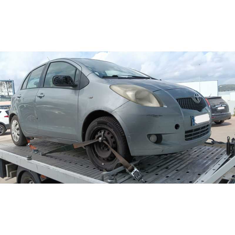 TOYOTA YARIS (_P9_)