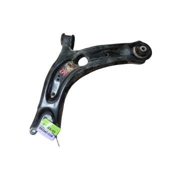 BRAZO SUSPENSION INFERIOR DELANTERO DERECHO 3Q0407152P 3Q0407117B 