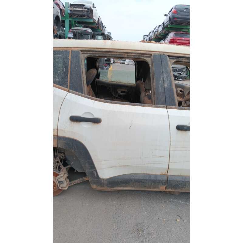 Recambio de puerta trasera derecha para jeep renegade suv (bu, b1, bv) 1.6 referencia OEM IAM   