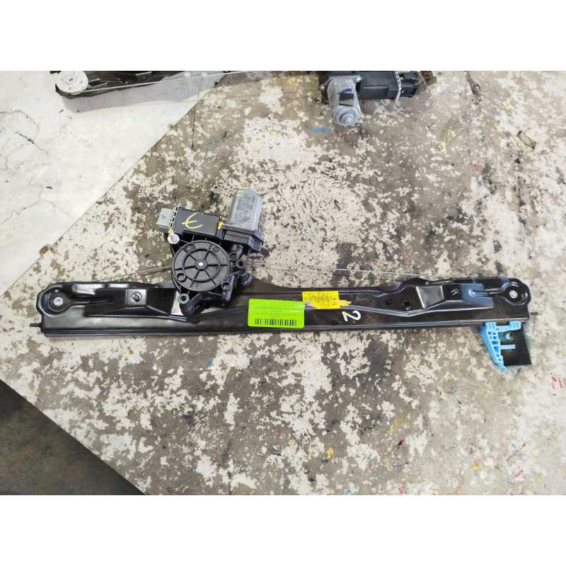 Recambio de elevalunas delantero derecho para opel combo furgón/monospace (x12) 1.3 cdti (b05) referencia OEM IAM 95526592  