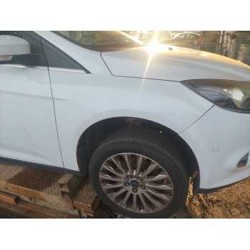 Recambio de aleta delantera derecha para ford focus iii 1.6 tdci referencia OEM IAM   