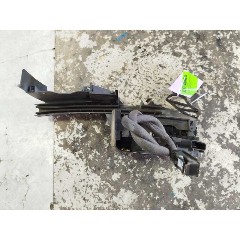 Recambio de cerradura puerta delantera izquierda para ford focus iii 1.6 tdci referencia OEM IAM   