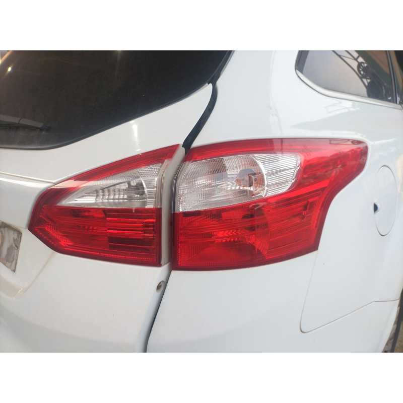 Recambio de piloto trasero derecho para ford focus iii 1.6 tdci referencia OEM IAM   