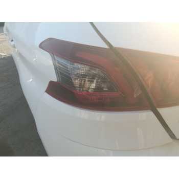 PILOTO TRASERO IZQUIERDO 9677817680 