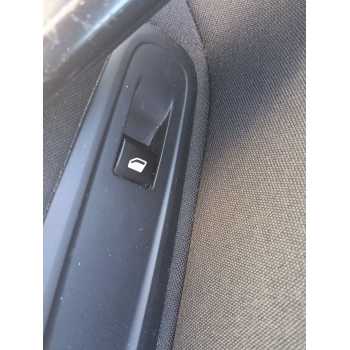 MANDO ELEVALUNAS DELANTERO DERECHO 98421760ZD 