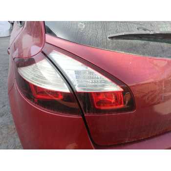 PILOTO TRASERO IZQUIERDO INTERIOR 265557070R 