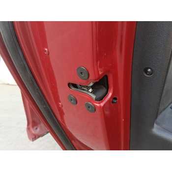 CERRADURA PUERTA TRASERA IZQUIERDA 825030002R 