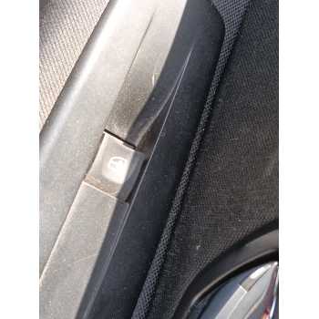 MANDO ELEVALUNAS DELANTERO DERECHO 809600018R 