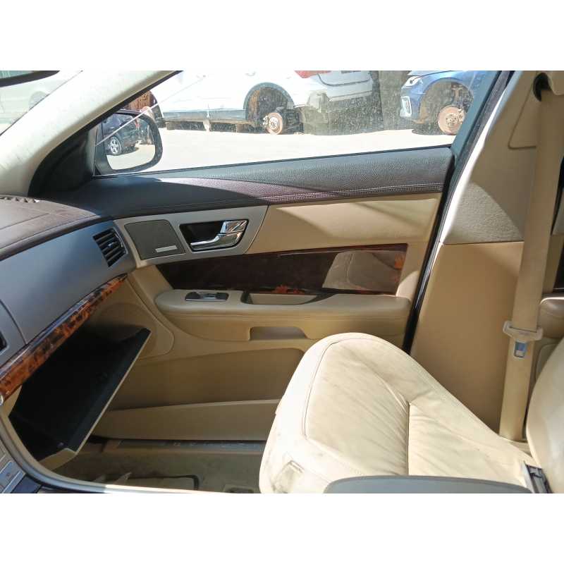 Recambio de guarnecido puerta delantera derecha para jaguar xf i (x250) 2.7 d referencia OEM IAM   