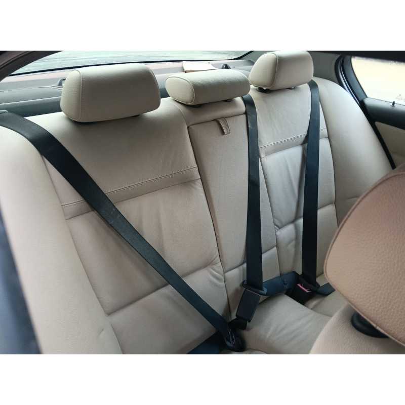 Recambio de cinturon seguridad trasero izquierdo para bmw 3 (e90) 318 d referencia OEM IAM 72117245883  