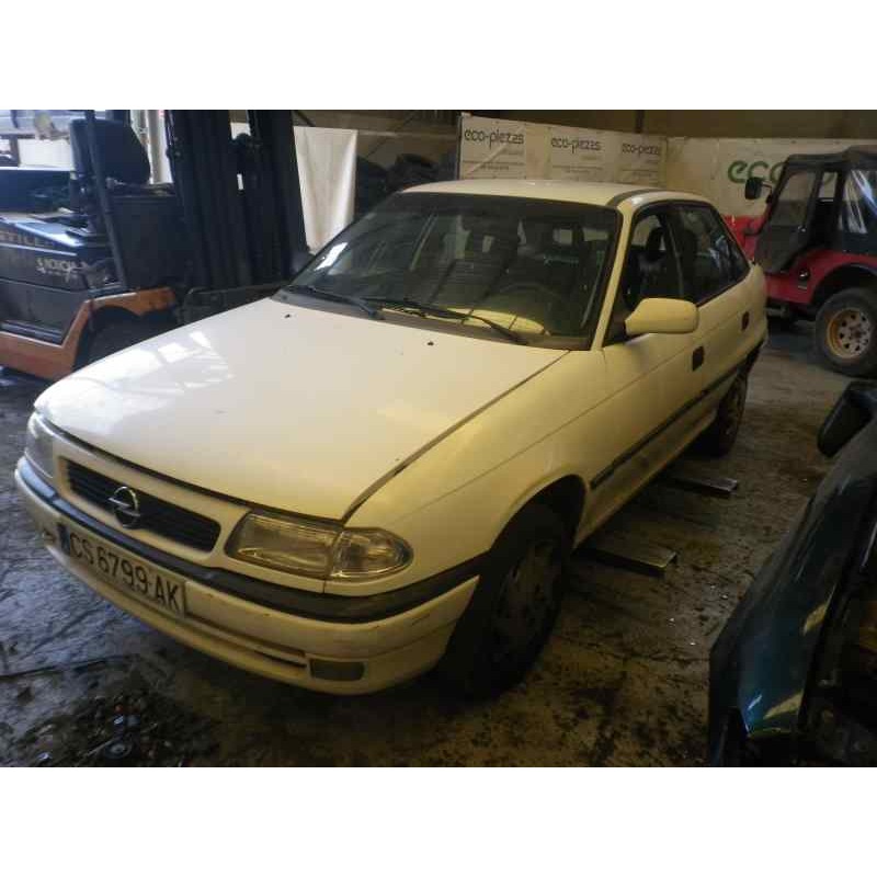 OPEL ASTRA F BERLINA
