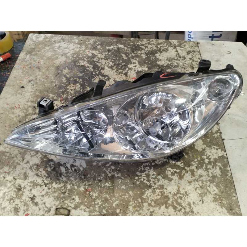 Recambio de faro izquierdo para peugeot 307 sw (3h) 2.0 hdi 110 referencia OEM IAM 6204Z3  