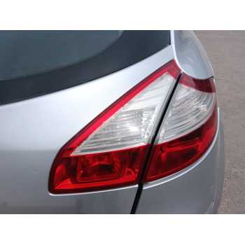 PILOTO TRASERO DERECHO INTERIOR 265500037R 