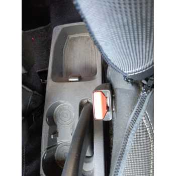ENGANCHE CINTURON DELANTERO IZQUIERDO 