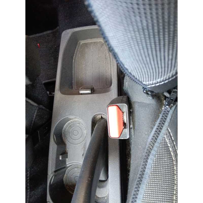 Recambio de enganche cinturon delantero izquierdo para renault captur i (j5_, h5_) 1.5 dci 90 referencia OEM IAM   