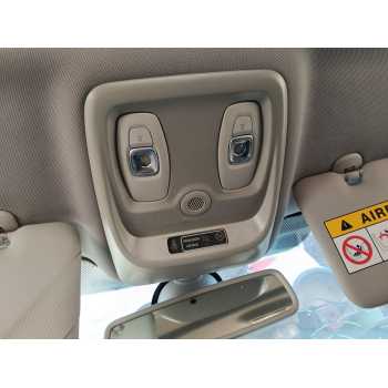 LUZ INTERIOR DELANTERA CENTRAL 264300008R 