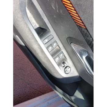 MANDO ELEVALUNAS DELANTERO IZQUIERDO 98421760ZD 
