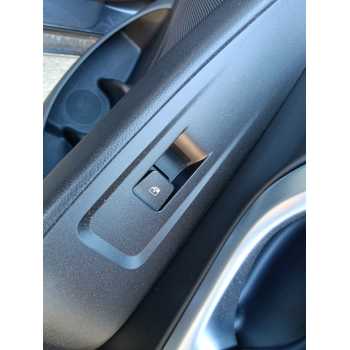 MANDO ELEVALUNAS DELANTERO DERECHO 93576G3000PMP 