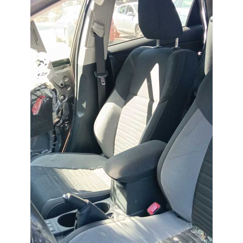 Recambio de asiento delantero derecho para toyota auris (_e18_) 1.8 hybrid (zwe186_) referencia OEM IAM   