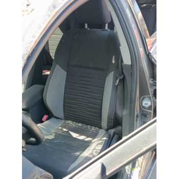 ASIENTO DELANTERO IZQUIERDO 