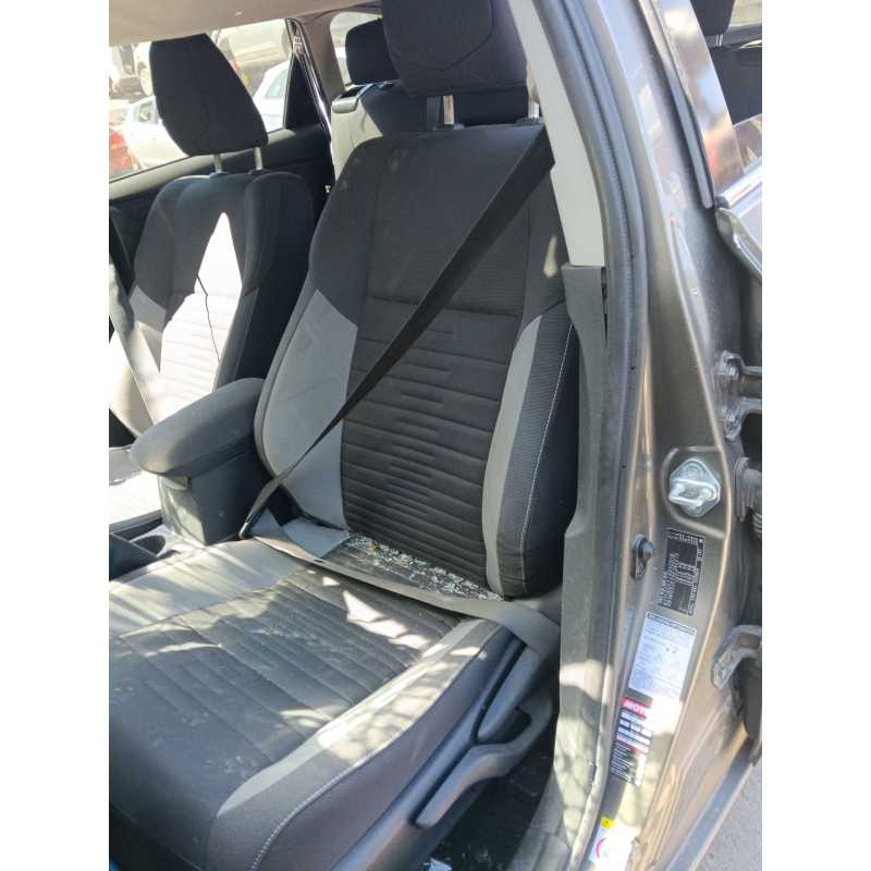 Recambio de cinturon seguridad delantero izquierdo para toyota auris (_e18_) 1.8 hybrid (zwe186_) referencia OEM IAM 7322002450C