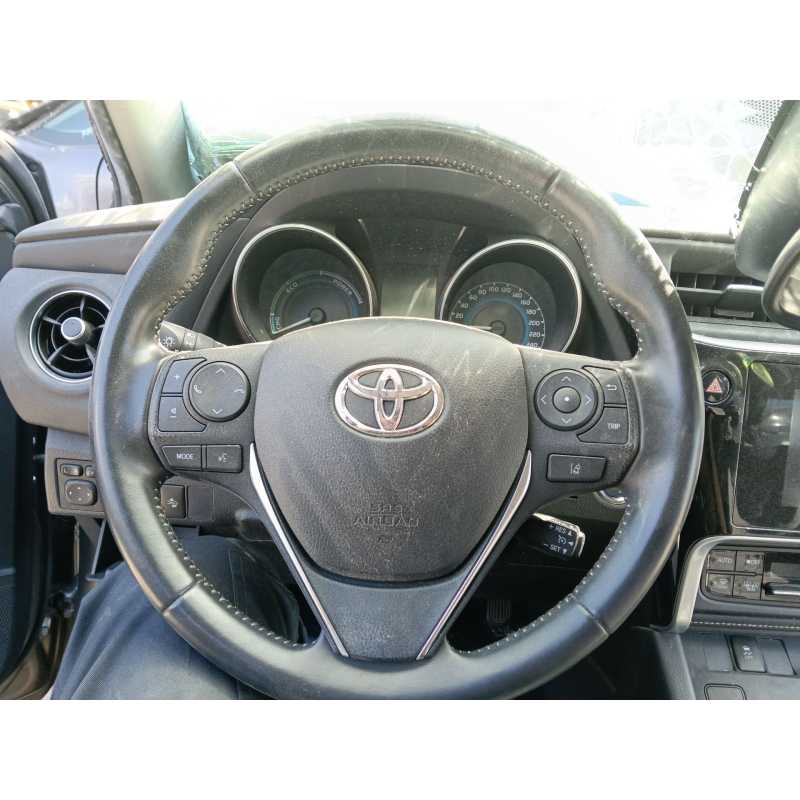Recambio de volante para toyota auris (_e18_) 1.8 hybrid (zwe186_) referencia OEM IAM   