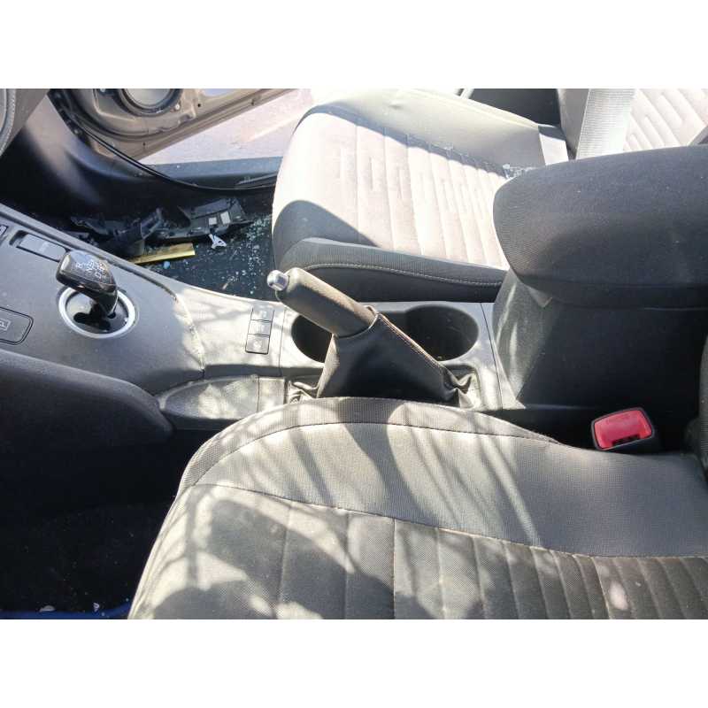 Recambio de palanca freno de mano para toyota auris (_e18_) 1.8 hybrid (zwe186_) referencia OEM IAM 4620102200C0  