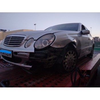MERCEDES-BENZ CLASE E (W211) BERLINA de desguace