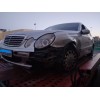 mercedes-benz clase e (w211) berlina del año 2003