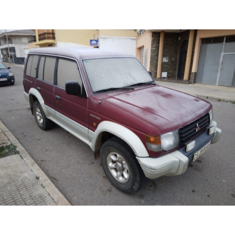MITSUBISHI MONTERO (V20/V40)