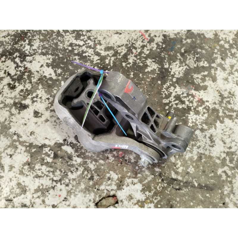Recambio de soporte motor trasero para bmw x1 (u11) sdrive 20d referencia OEM IAM   