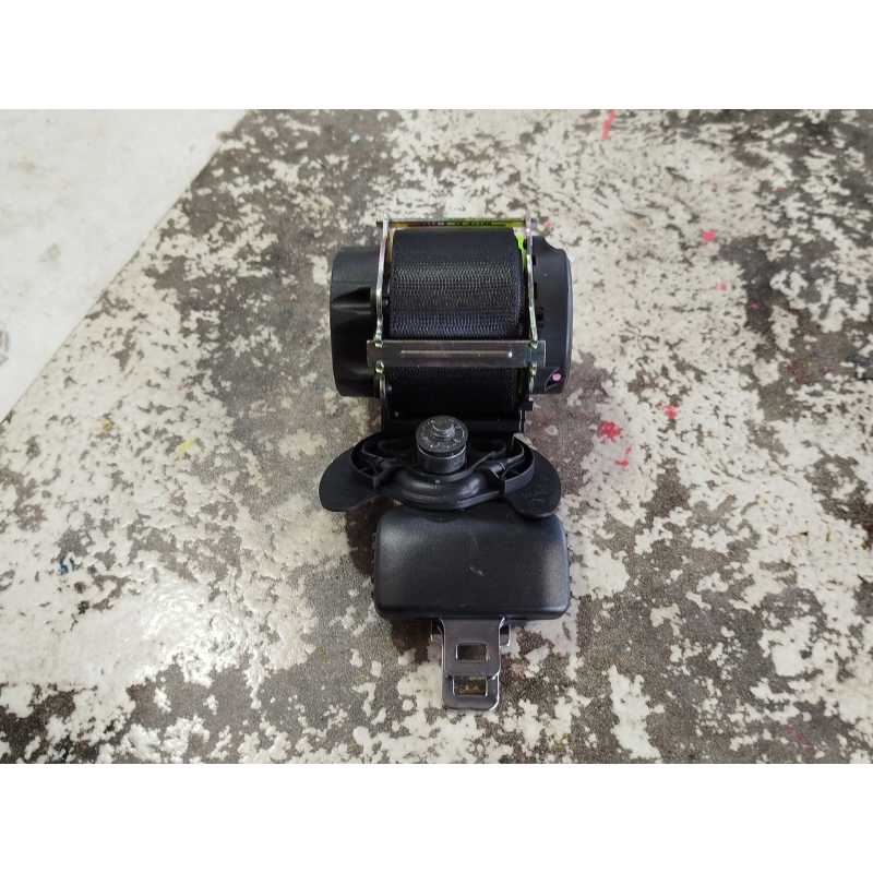 Recambio de cinturon seguridad trasero central para bmw x1 (u11) sdrive 20d referencia OEM IAM 72119493878  
