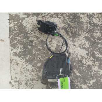 CERRADURA PUERTA TRASERA DERECHA 