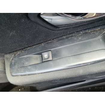 MANDO ELEVALUNAS DELANTERO DERECHO 809600018R 