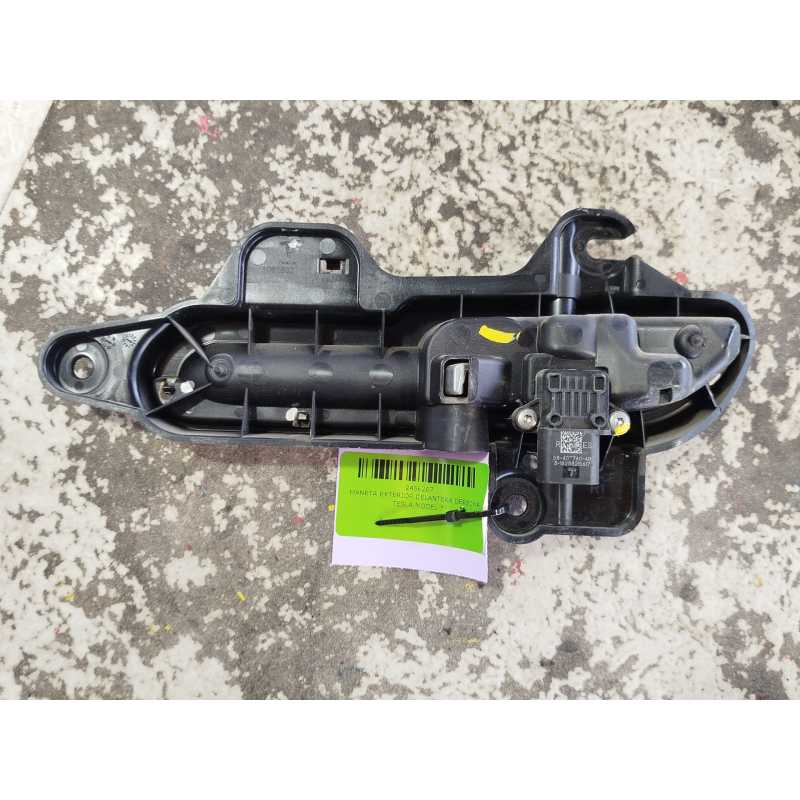 Recambio de maneta exterior delantera derecha para tesla model 3 ev awd referencia OEM IAM   