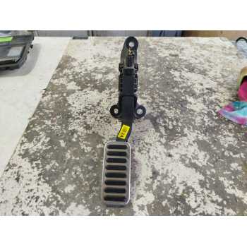 PEDAL ACELERADOR 