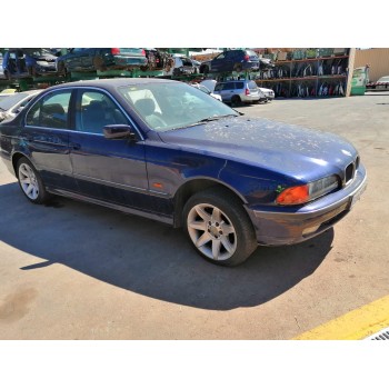 BMW 5 (E39) de desguace