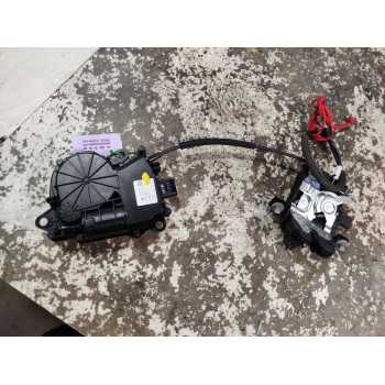 CERRADURA MALETERO / PORTON 