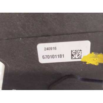 CERRADURA PUERTA DELANTERA DERECHA 
