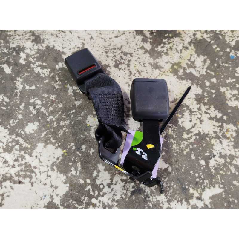 Recambio de enganche cinturon trasero izquierdo para maserati levante suv (m161) 3.0 d q4 referencia OEM IAM   