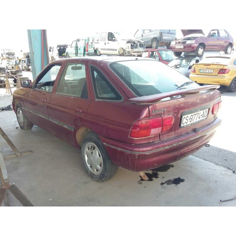 FORD ESCORT BERLINA/TURNIER