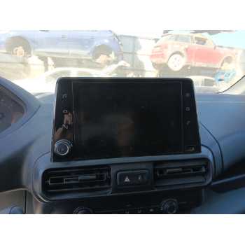 SISTEMA AUDIO / RADIO CD 