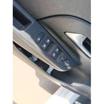 MANDO ELEVALUNAS DELANTERO IZQUIERDO 96788281ZD 
