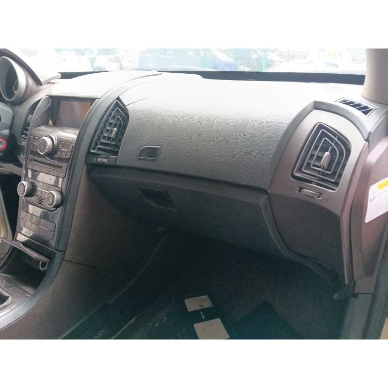 Recambio de guantera para mahindra xuv500 2.2 crde referencia OEM IAM   