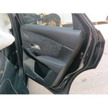 GUARNECIDO PUERTA TRASERA DERECHA 