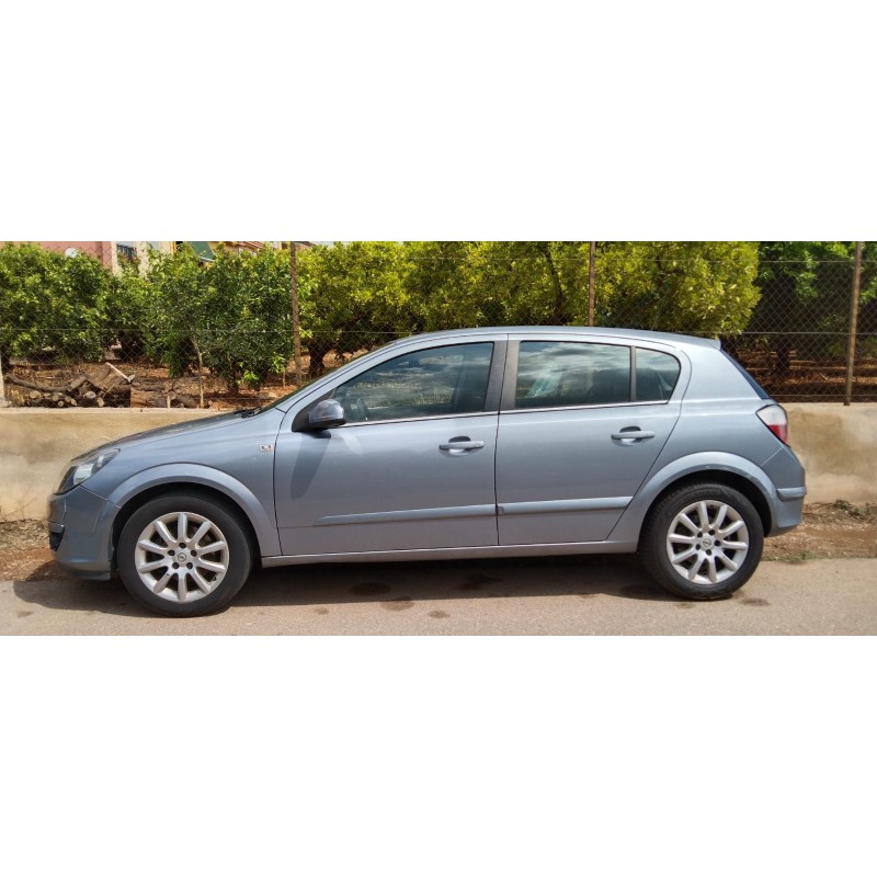 OPEL ASTRA H BERLINA