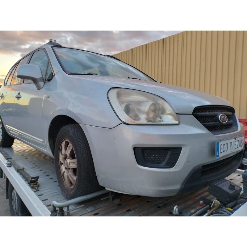 KIA CARENS III MONOSPACE (UN)