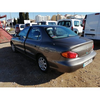 HYUNDAI LANTRA BERLINA (RD) de desguace
