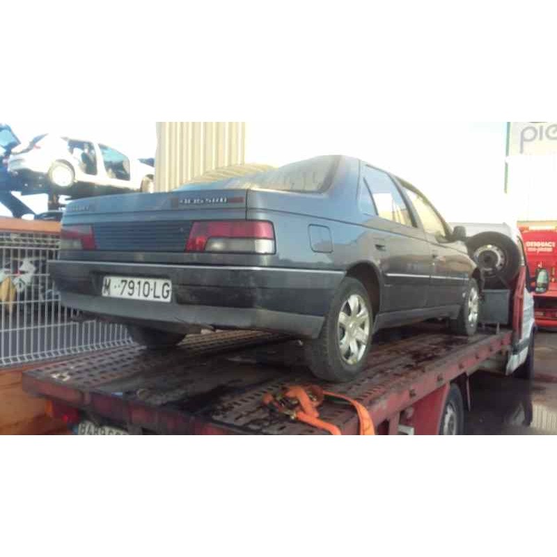 PEUGEOT 405 BERLINA